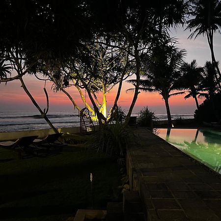 Saltasia Boutique Beach Villa 米瑞莎 外观 照片