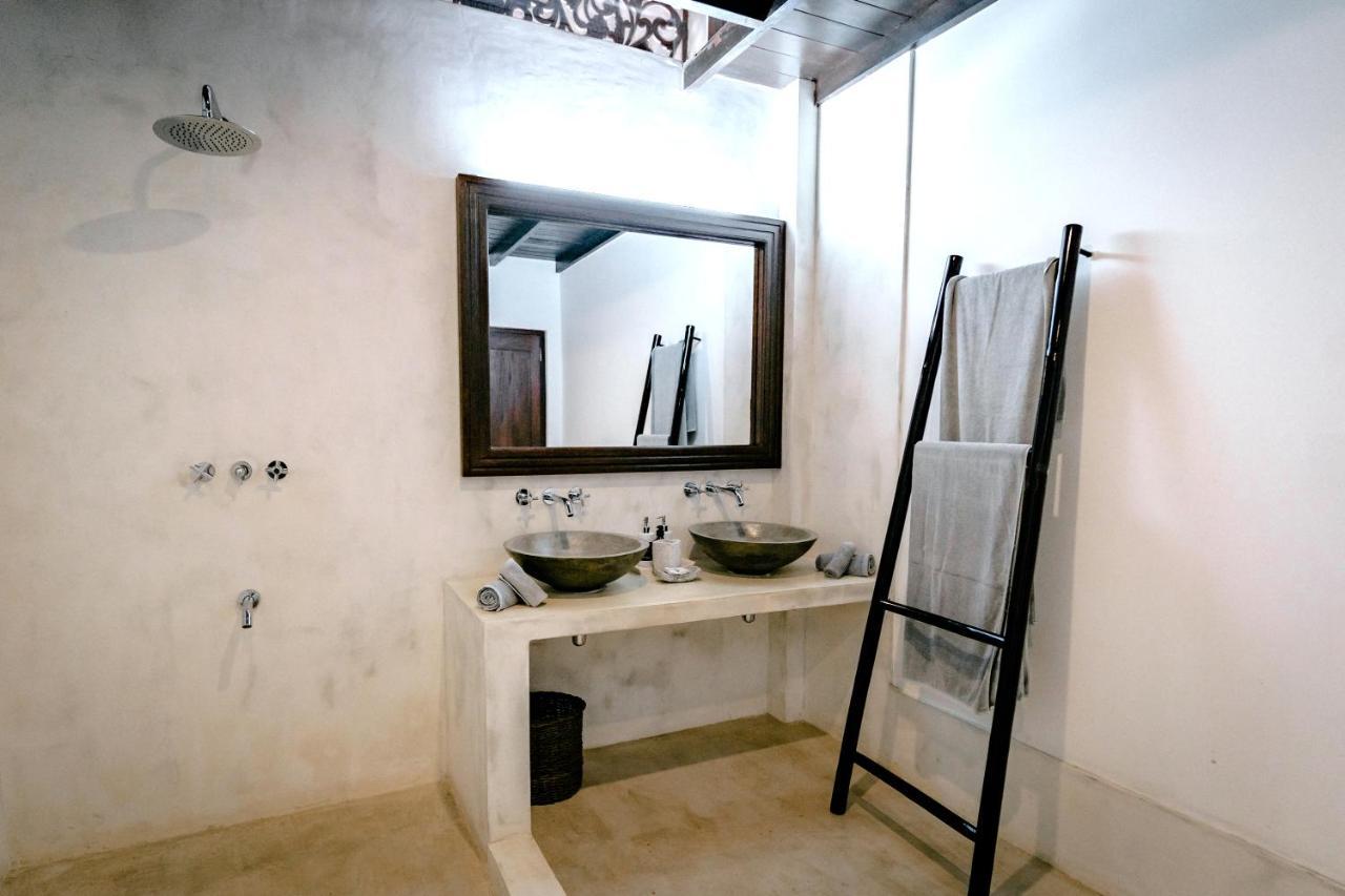 Saltasia Boutique Beach Villa 米瑞莎 外观 照片